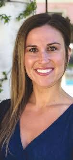 Janet Wessling's Instagram, Twitter & Facebook