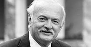 IN MEMORIAM: Robert Farris Thompson, Renowned Professor of African American  Studies