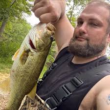 Warning: Beware of person who damaged rented dump trailer and skid steer