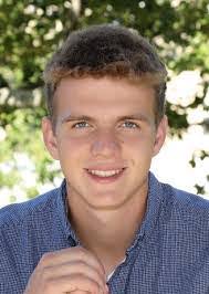 Daniel Seamon's Instagram, Twitter & Facebook