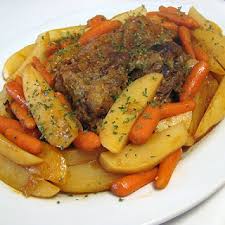 Sprinkle green beans and squash with garlic salt, onions with salt and pepper, and carrots with a little sugar and cinnamon. Oven Baked Pot Roast With Potatoes And Carrots Real Mom Kitchen