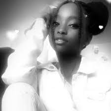 Mildred Jolly's Instagram, Twitter & Facebook