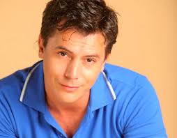 Răzvan florin fodor is a romanian singer and actor, and tv personality. CaÈ›i Bani Mai Are RÄƒzvan Fodor DupÄƒ Asia Express Pentru Cat Am PÄƒtimit Eu Acolo Nu È™tiu Cat Ar Trebui SÄƒ FacÄƒ Impact