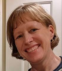 Lynn Larsen's Instagram, Twitter & Facebook