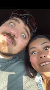 Hombre De La India Se Casa Un Latina Por Papeles