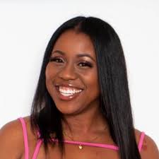 Happy Fri-YAY and welcome back to Week 4 of our Camp Director Spotlight  ⚡Let's hop