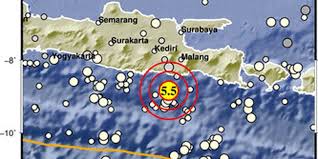 Pusat gempa berasal dari timur laut sukabumi, jawa barat. Lagi Gempa M 5 5 Guncang Malang Hari Ini Tak Berpotensi Tsunami