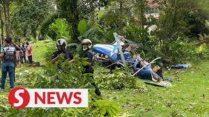 Choose from 2 hotels in taman melawati with prices starting from usd 3 per night. Helicopter Crashes In Taman Melawati Following Mid Air Collision Two Dead Thestartv Com