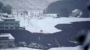 Το αξιοθέατο εδώ είναι το ίδιο το φυσικό τοπίο και. Katolis8hsh Sth Norbhgia Anasyr8hke Enas Nekros Agnooyntai Alla Ennea Atoma