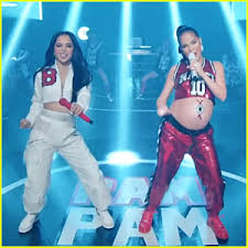 2020 jay wheeler & myke towers, becky g, arcangel, de la ghetto, zion & lennox, brray: Becky G Hits The Court For Tonight Show Performance With Natti Natasha Video Becky G Music Just Jared Jr