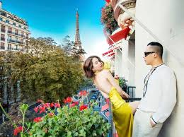 Chiều tối 25/4, tại thành phố hồ chí minh, vũ khắc tiệp và cộng sự là người đẹp ngọc trinh đã tổ chức buổi casting người mẫu cho buổi diễn venus'secret dự kiến diễn ra vào 24/7 sắp tới. Tá»« Trung Tam Thá»‹ Phi Cá»§a Showbiz Ngá»c Trinh Va VÅ© Kháº¯c Tiá»‡p Ä'Æ°á»£c Yeu Máº¿n HÆ¡n Nhá» Chuyá»ƒn Ngáº¡ch Sang Lam Youtuber