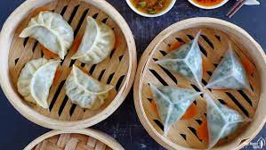 Bring the water to a full boil, then place the basket in and cover with a lid. How To Make Steamed Dumplings Two Methods è'¸é¥º Red House Spice