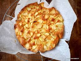 Recette de gâteau sec facile et rapide à faire au citron. Gateau Aux Pommes Moelleux Recette Facile Et Ultra Rapide