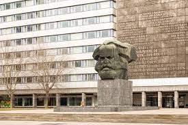 What Jordan Peterson S Followers Don T Know About Zizek Or Postmodernism Slog The Stranger Postmodernism Seattle Events Natural Landmarks