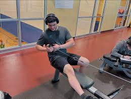 Snow day fun with the rushes! ❄️💪 We crushed it at the gym and scaled new  heights