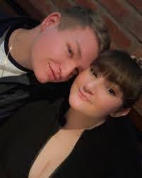 Mackenzie Caron's Instagram, Twitter & Facebook