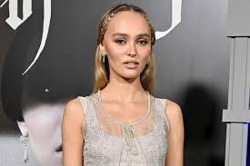 Lily-Rose Depp Is Working Hard to Protect a Sense of Anonymity as She  Grows More Famous