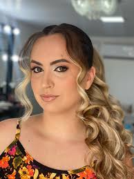 Photos by ‎Bridal Salon