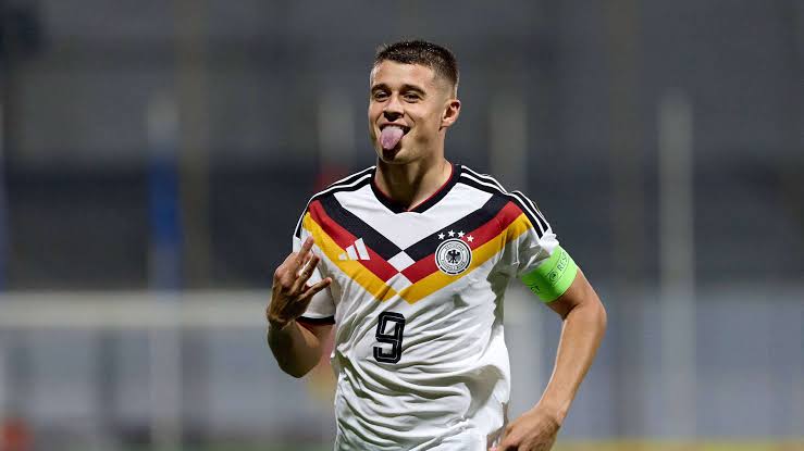Outstanding Nicolò Tresoldi faces a dilemma: 'Both countries mean a lot to  me' | Goal.com