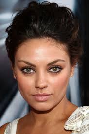 However, some animals such as peacocks and snakes have brilliant shades of blue and green without having even a single speck of a green or blue pigment. Mila Kunis Before And After The Skincare Edit
