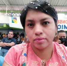 Esmeralda Arciga's Instagram, Twitter & Facebook