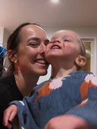 Renee Shields (@reneebignell) • Instagram photos and videos