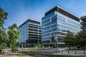Services include capital market activities, retail and corporate business, securities settlement, and trade finance. Ge And Bank Bph To Move Into Gdanski Business Center Hb Reavis