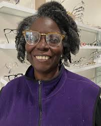 The Erwin sisters went eyeglass shopping @nvmyeyewear33 and had a blast.  Leigh and I came all the way from Germantown to shop here because of the  phenomenal service. Val's glasses aren't ready