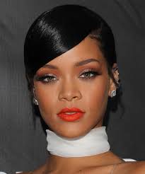 Hair colors for warm skin tones should bring out a glow on your skin while the wrong ones will make you look tired, sallow and older. Choosing The Right Hair Tone