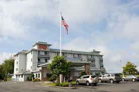 Most places accept cash and major credit cards. Shilo Inns Suites Hotels Locations