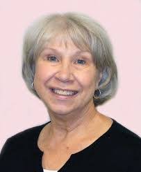 Samantha Suter's Instagram, Twitter & Facebook