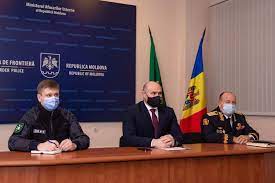 Direcţia pentru evidenţa persoanelor si administrarea bazelor de date ; È™eful PoliÈ›iei De FrontierÄƒ Prezentat Efectivului PoliÈ›ia De FrontierÄƒ A Republicii Moldova