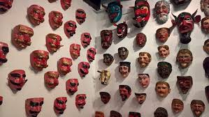 So i bought again another set. Gorgeous Masks Collection Picture Of Casa De Artes Antigua Tripadvisor