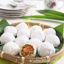 Pandan Mochi Pandan Glutinous Rice Ball Wrapped With Peanut Filling Or Lo Mai Chi Chinese Dessert Recipe Food Malaysian Dessert
