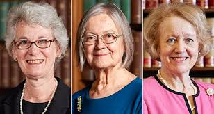 Annie McDermott (@AnnieMcDermot19)