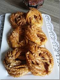 Griwech Gateaux Algeriens Pour Le Ramadan 2015 Gourmandiseassia Recette Gateau Marocain Griwech Gateau Algerien