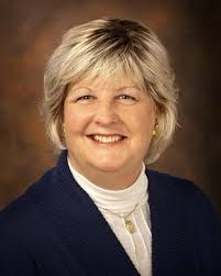 Cindy Winslow's Instagram, Twitter & Facebook