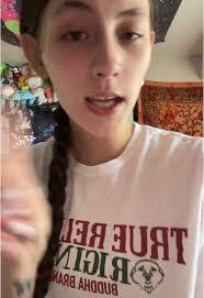 Danielle Grimm's Instagram, Twitter & Facebook