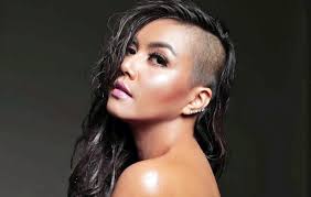 The latest tweets from rio reifan (@rioreifan). Dibully Gara Gara Botak Separuh Ini Kata Denada