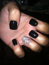 Black And Silver Glitter Nails Pin By Liz Negrete On Nails Black Gel Nails Silver Glitter Nails Black Nails With Glitter