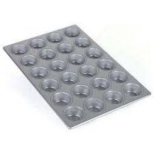 Focus Cupcake Pan 4 Rows Of 6 You Can Find More Details By Visiting The Image Link This Is An Amazon Affiliate Link And I Rec Cupcake Pan Cupcake Pans Pan