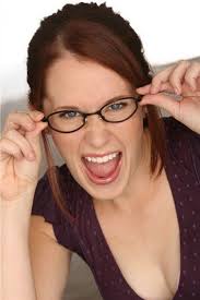 Who is Lindsay Stuart dating? Lindsay Stuart boyfriend, husband