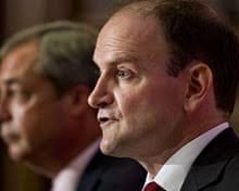 Cameron refuses to apologise to Ukip