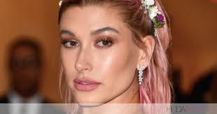 If you go the baking soda route, you're going to be applying a paste to your hair the way you do your teeth. Don T Dye Your Hair Before You Ve Read This Blog Huda Beauty