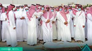 وأفادت صحيفة عكاظ، اليوم الجمعة، بأن الموت غيب الشيخ ناصر بن عبدالعزيز أبو حبيب الشثري، ابن عبدالعزيز الشثري، ووالد سعد الشثري، عضو هيئة كبار العلماء في المملكة والمستشار في الديوان الملكي السعودي. 74bjkoe5 3w9xm