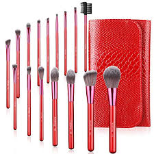 Con el si tu maquillaje habitual no es elaborado, será suficiente con unas 4 ó 5 que sirvan para tus productos básicos; Comprar Para Que Sirve Cada Brocha De Maquillaje Desde 3 26 Estarguapas