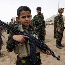 Enfants soldats dans le Sahel : "Ces groupes terroristes utilisent aussi  bien des filles que des garçons, qui sont parfois à peine âgés de 7 ans",  alerte une ONG