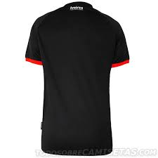 Y ese clamor fue escuchado por las directivas escarlatas, que ayer, después de varias. Tercera Camiseta Umbro De America De Cali 2020 21