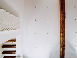 Stavo Facendo Ginnastica Posturale E Mi Sono Accorta Di Quanto Adoro Le Linee Del Mio Soffitto Lacasadielsa Thevenetianflat Ho In 2020 Home Decor Home Decor