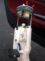 This honda civic fuel filter repair works for 96, 97, 98, 99 & 2000 honda civic. Honda Civic Honda Civic 2017 Fuel Filter